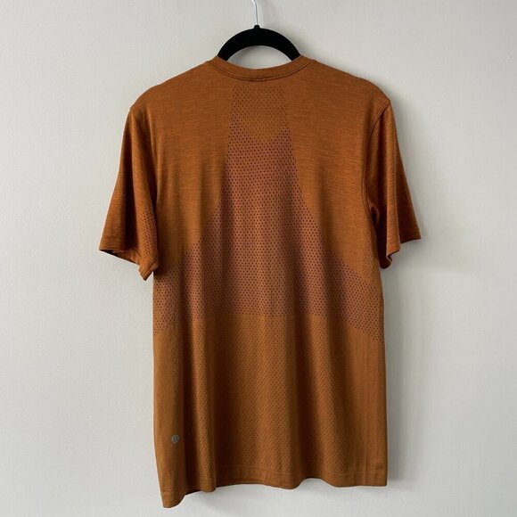 Lululemon Metal Vent Breathe Short Sleeve Activewear T-Shirt Amber Small - Picture 3 of 7